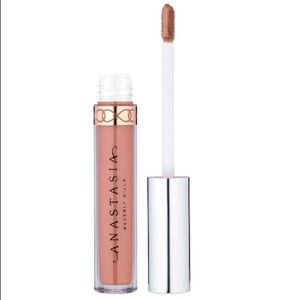 ANASTASIA BEVERLY HILLS
Liquid Lipstick